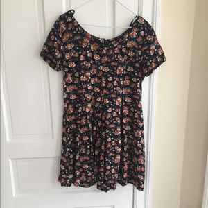 Express Midi Flowy Flower Dress Size 5/6